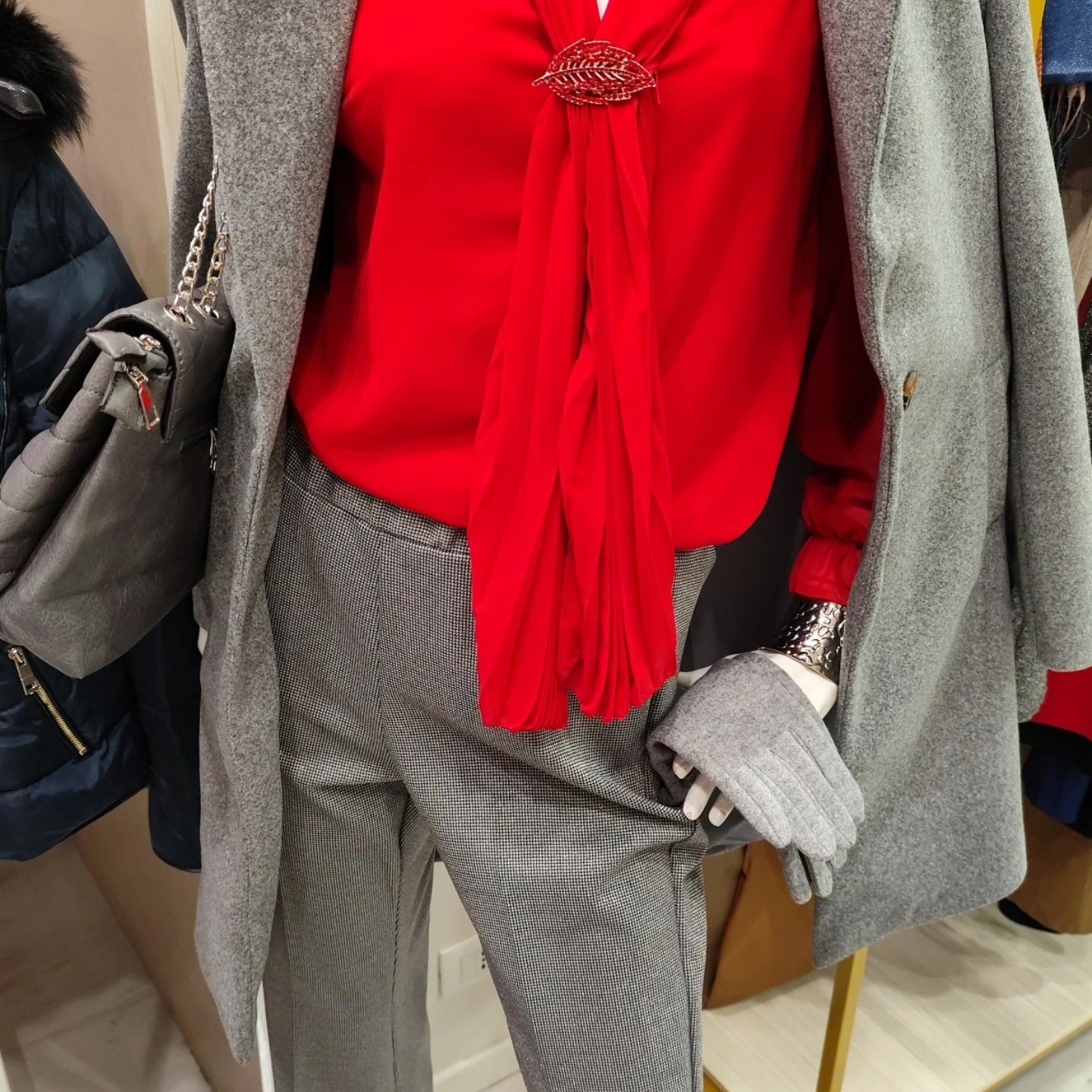 Camicetta cravattina