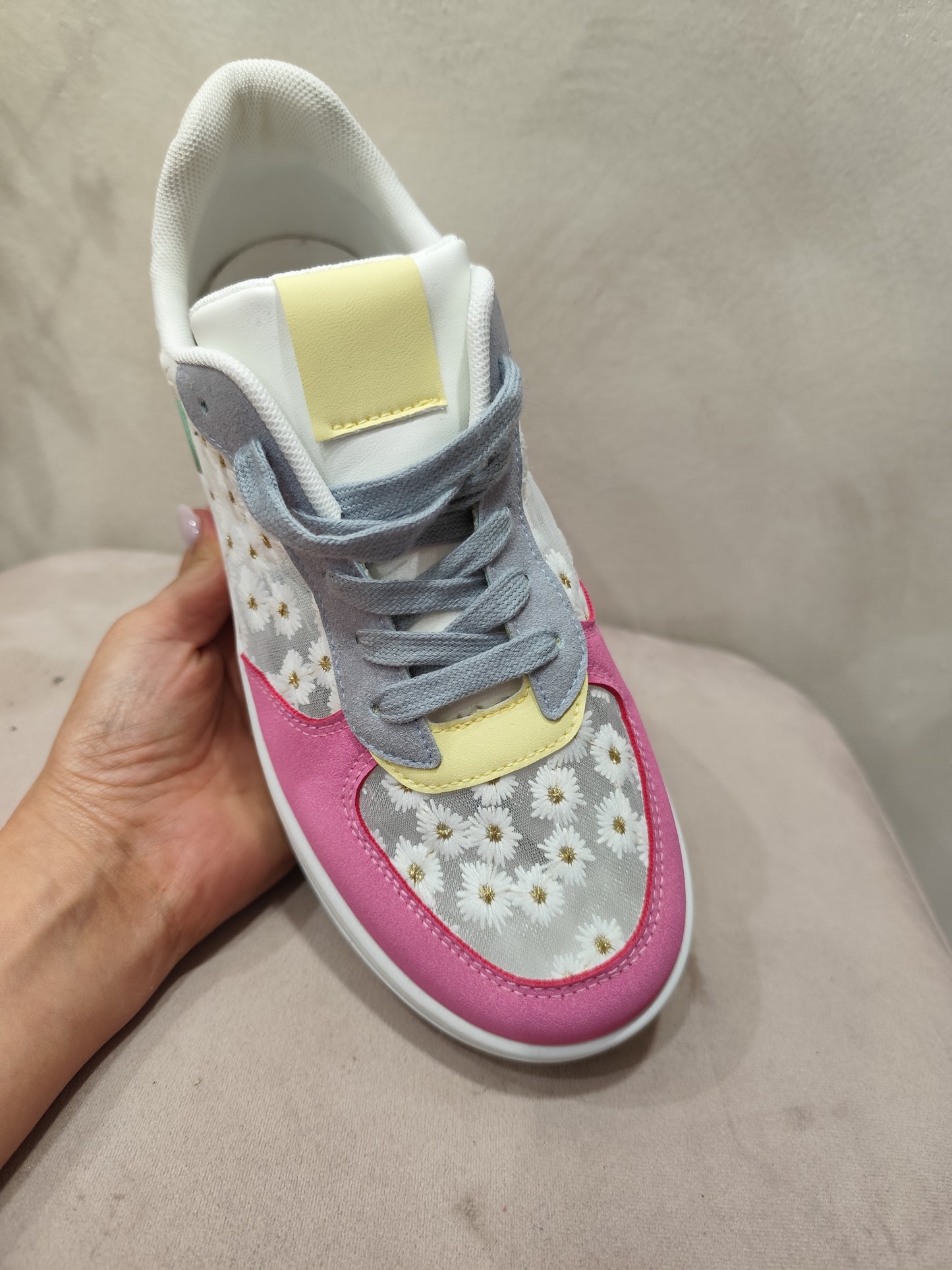 Sneakers Spring