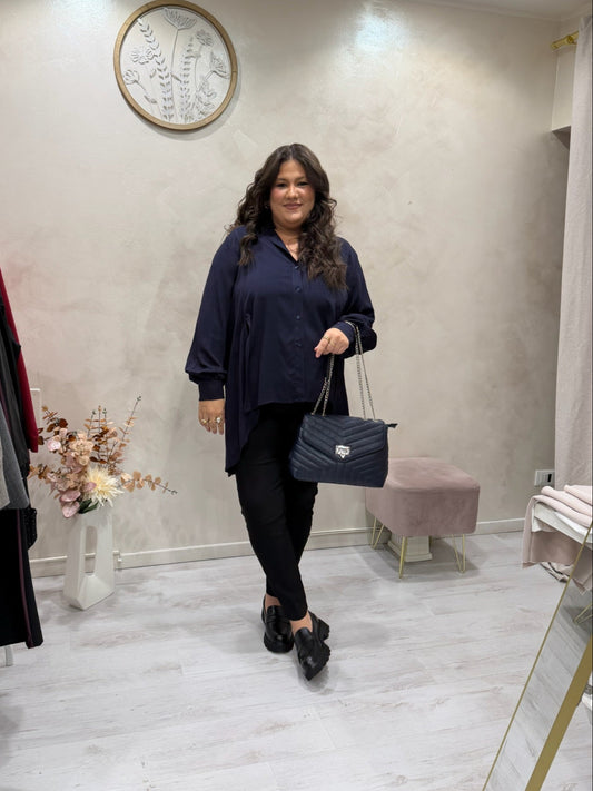 Camicia Lunga e Asimmetrica - Sophia Curvy