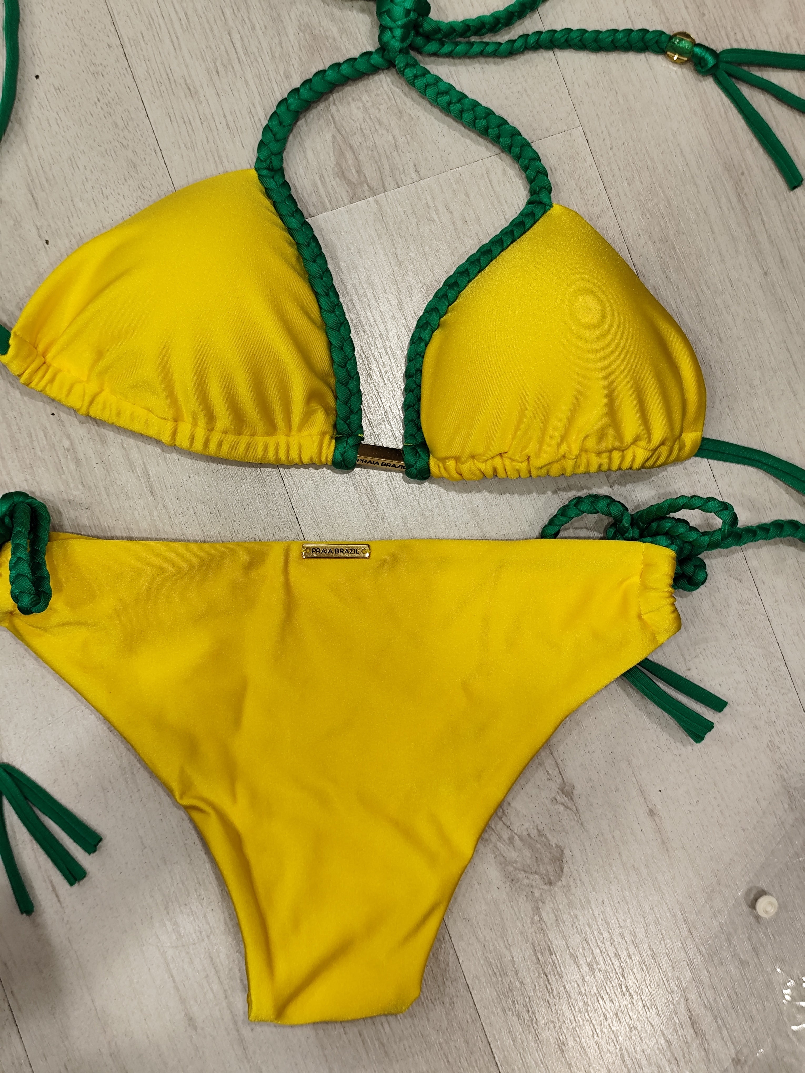 Costume Treccine Brasil